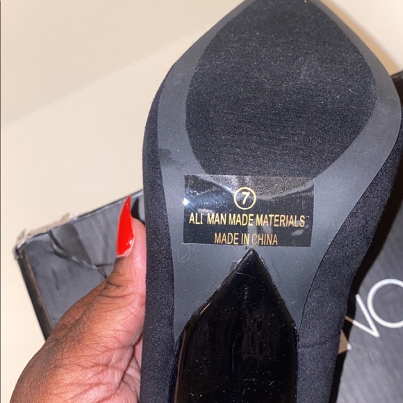 Fashionnova black “stay ready pumps” Style Tatiana. Size 7 never worn. - Picture 4 of 5